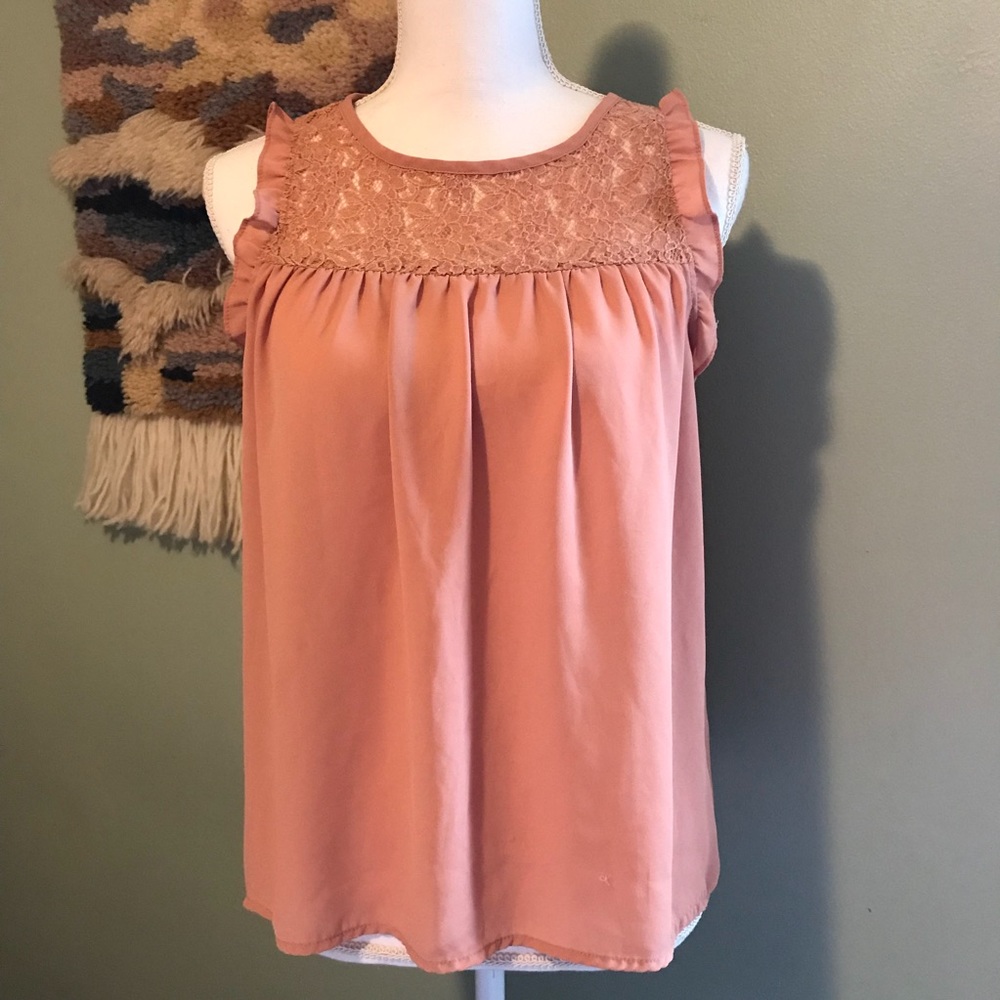 Ruffle sleeve lace top size small